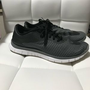Nike Men’s Free Hypervenom Low Shoes Gray